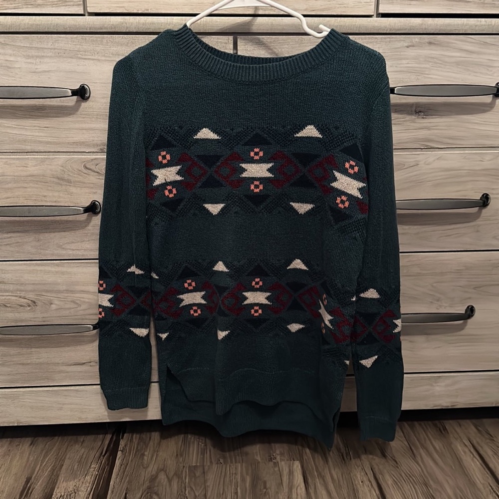 Hollister women’s sweater